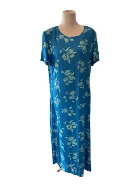 Vtg RJ & co Hawaiian Muumuu Dress Made In USA Blue Floral Rayon Maxi Dress Sz L